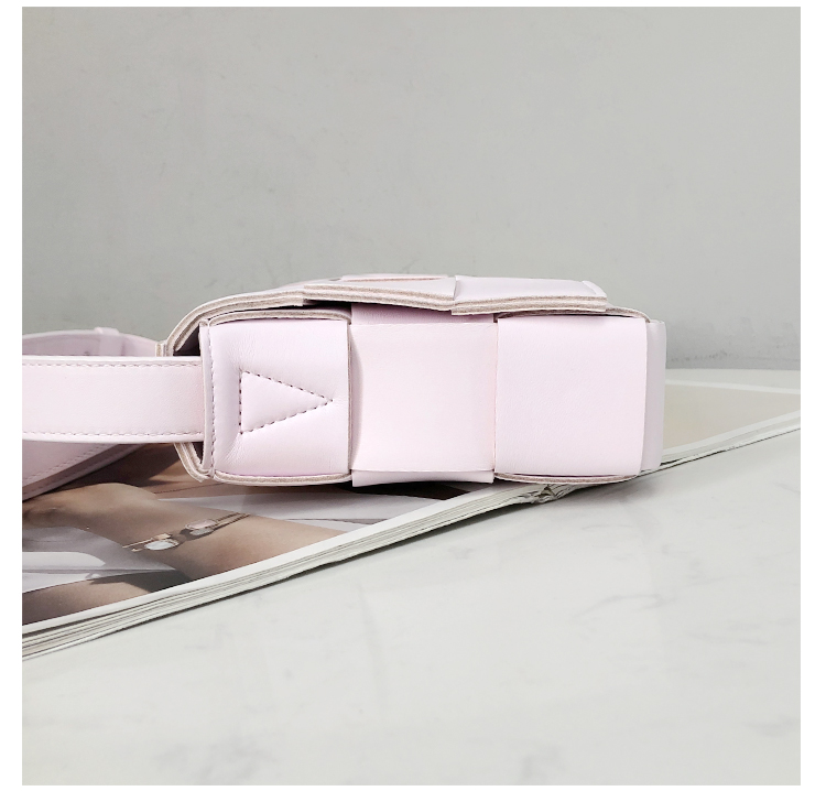 Bottega Veneta Crossbody Box Pouch in Washed Felice