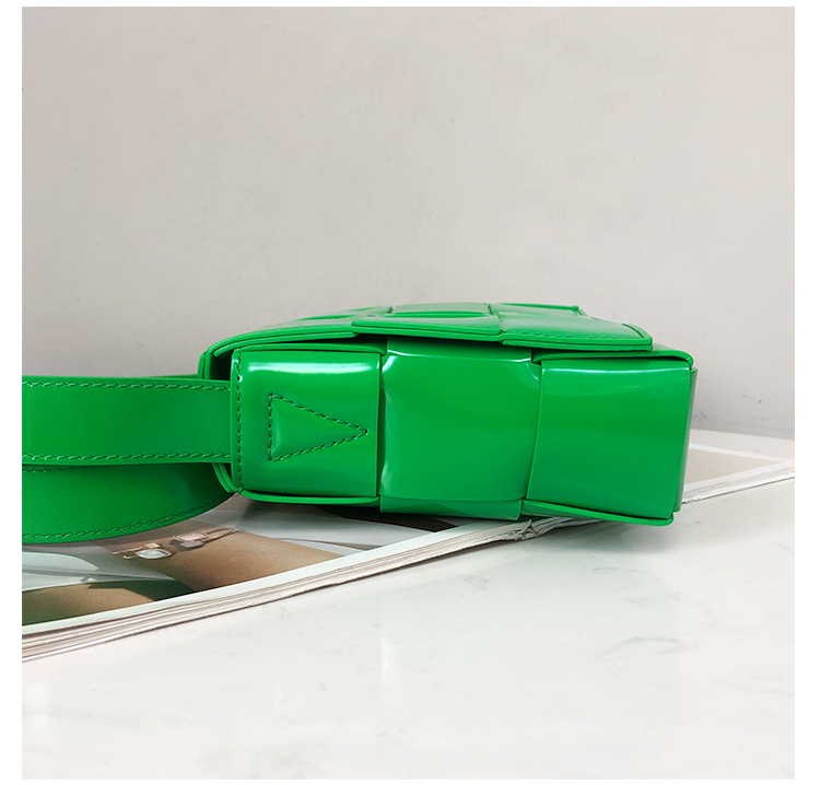 Bottega Veneta Crossbody Box Pouch in Glazed Parrot Green