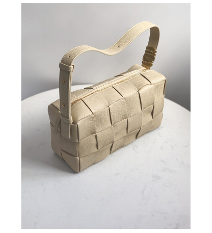 Bottega Veneta Shoulder Bag in Oatmeal