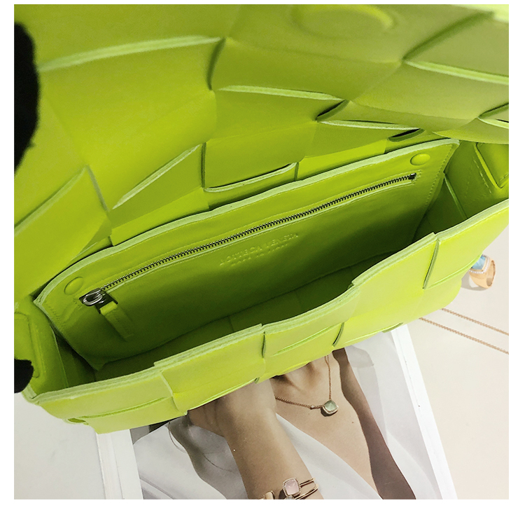 Bottega Veneta Crossbody Box Pouch in Lemon Kiwi