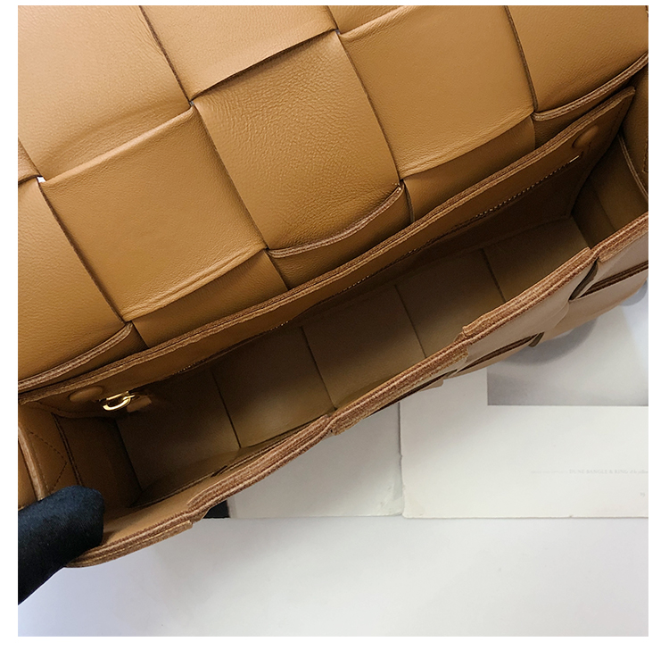 Bottega Veneta Crossbody Box Pouch in Caramel