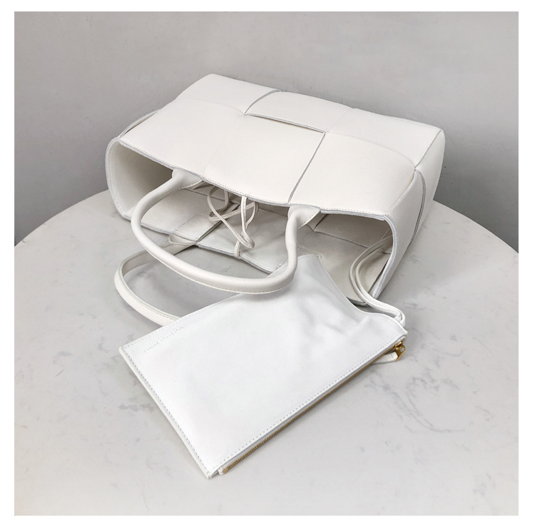 Bottega Veneta Small Tote in White