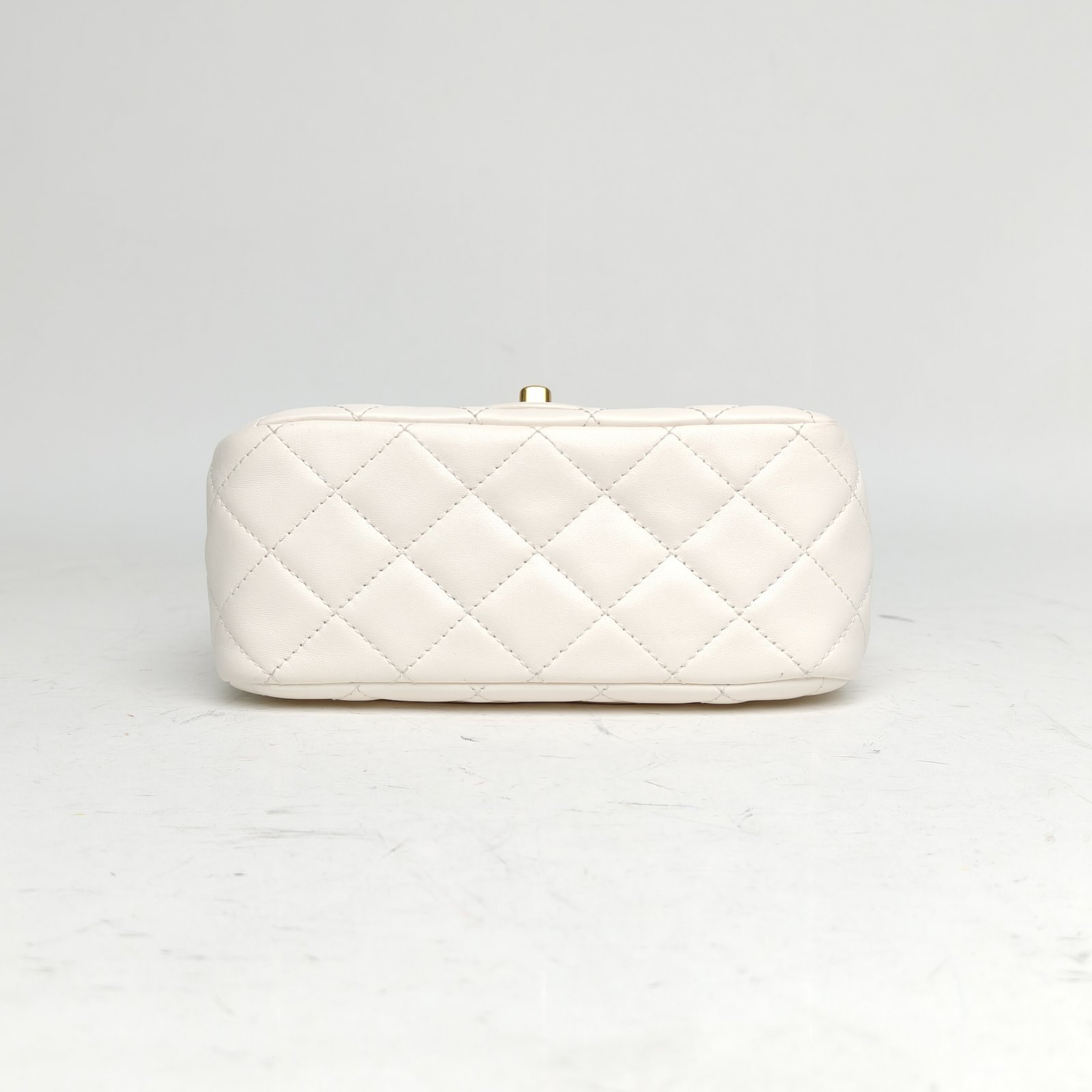 CHANEL CF flap bag, Square Bag, 17cm-Hana Vintage