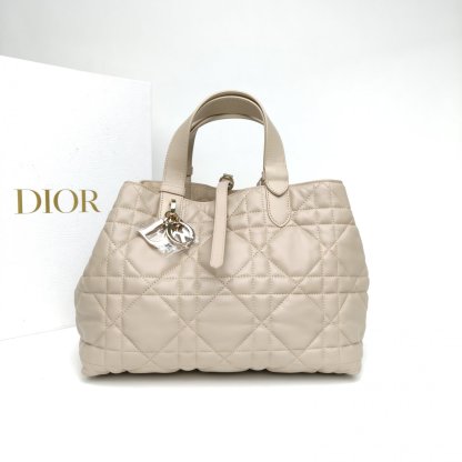 *DIOR Beige Gold Hardware 2023 Toujours Handbag Shoulder Bag Medium 28.5-Hana Vintage