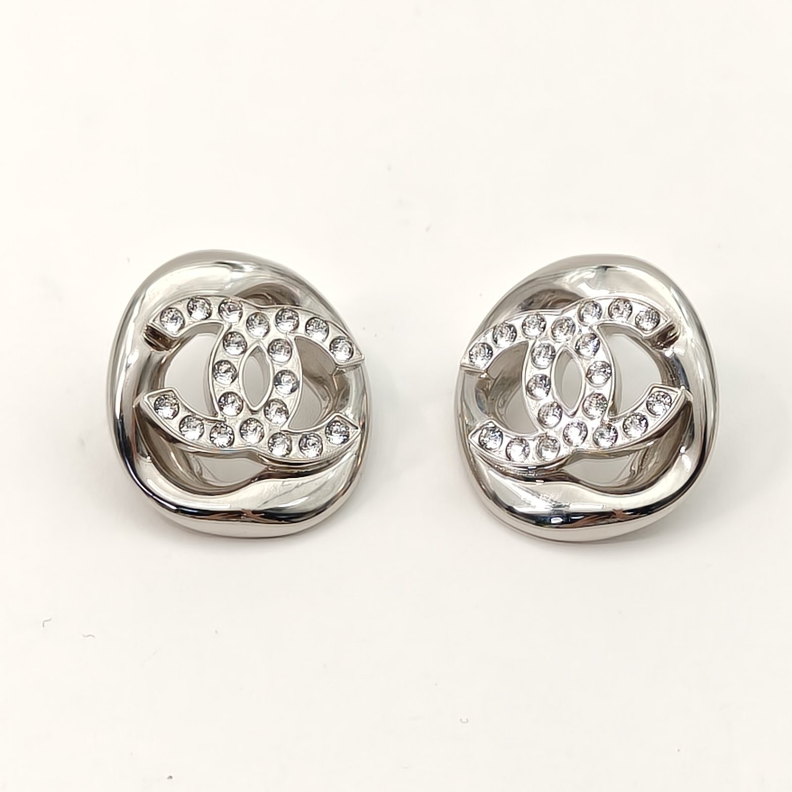 CHANEL 25S Crystal Double C Inlaid Square Earrings Alloy-Hana Vintage