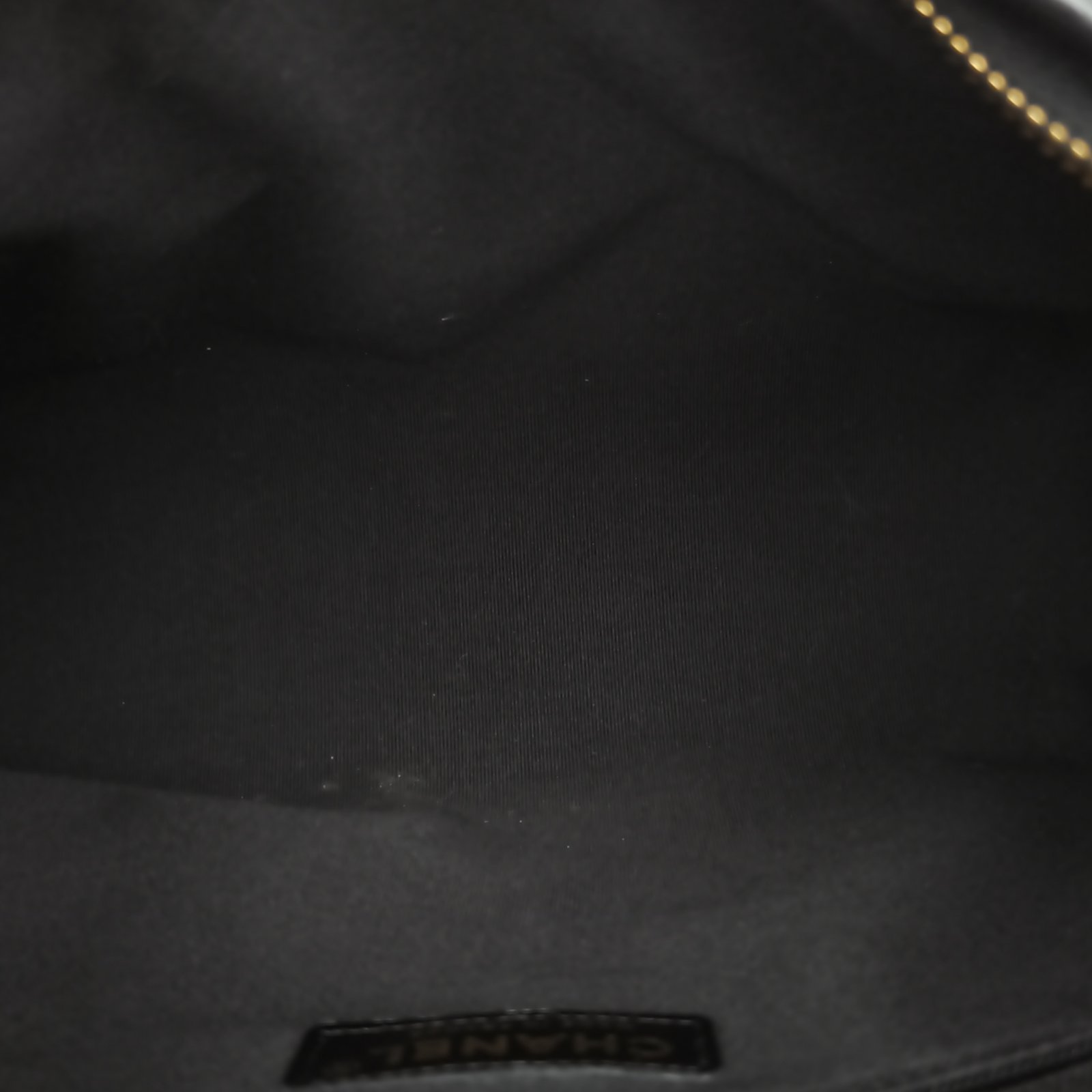 CHANEL Black Chip Gold Hardware 24A hobo Large 30cm-Hana Vintage