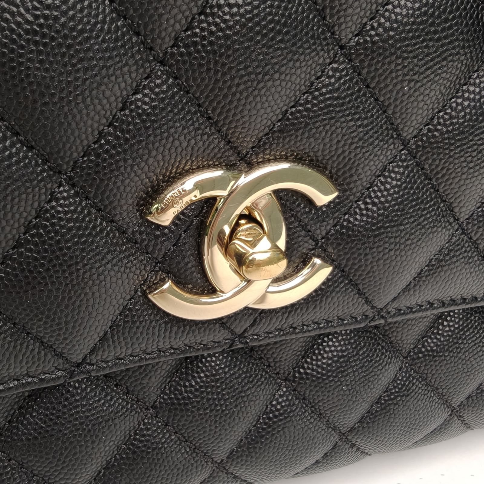 *CHANEL Coco Handle Medium 29cm-Hana Vintage