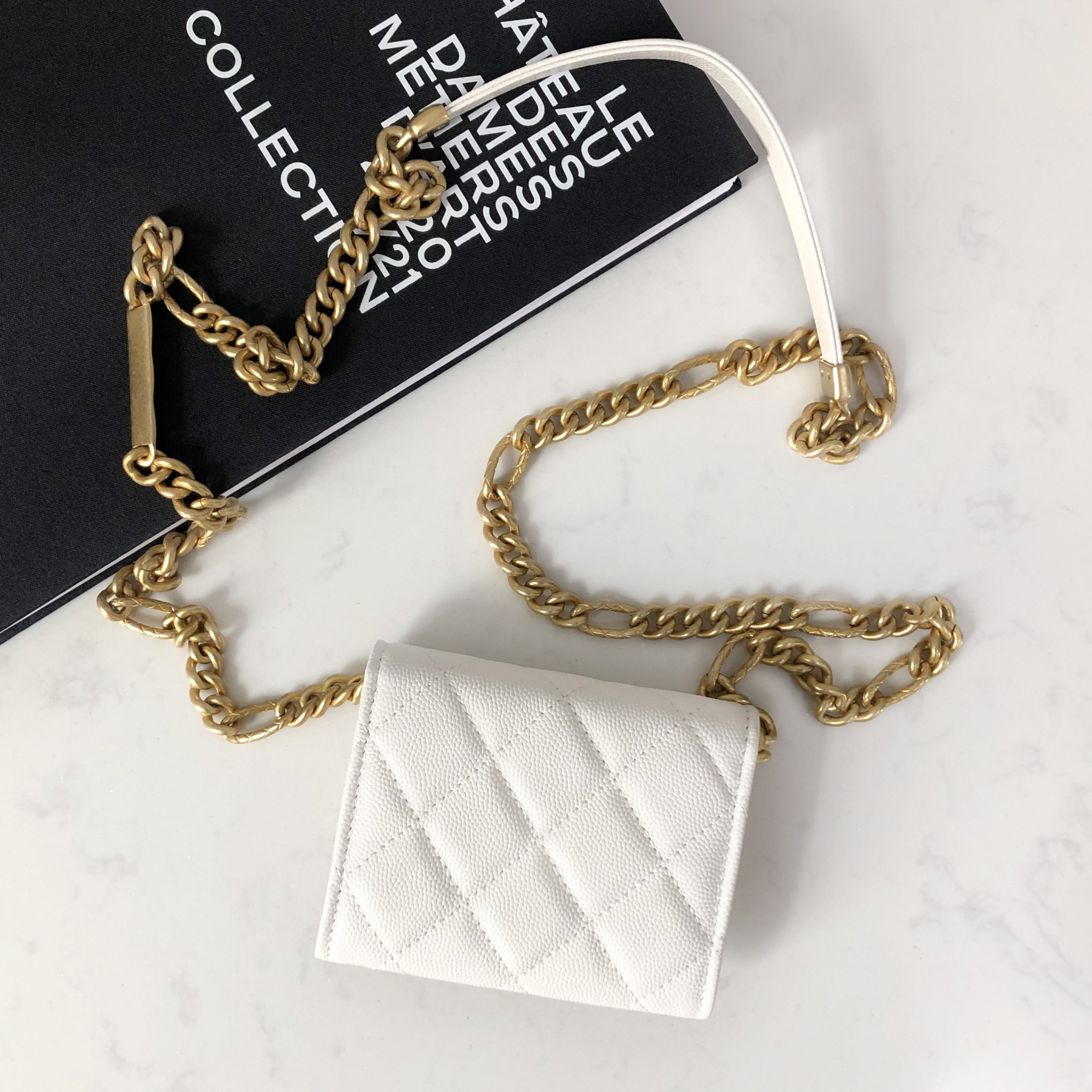 CHANEL Chain Card Holder AP2335