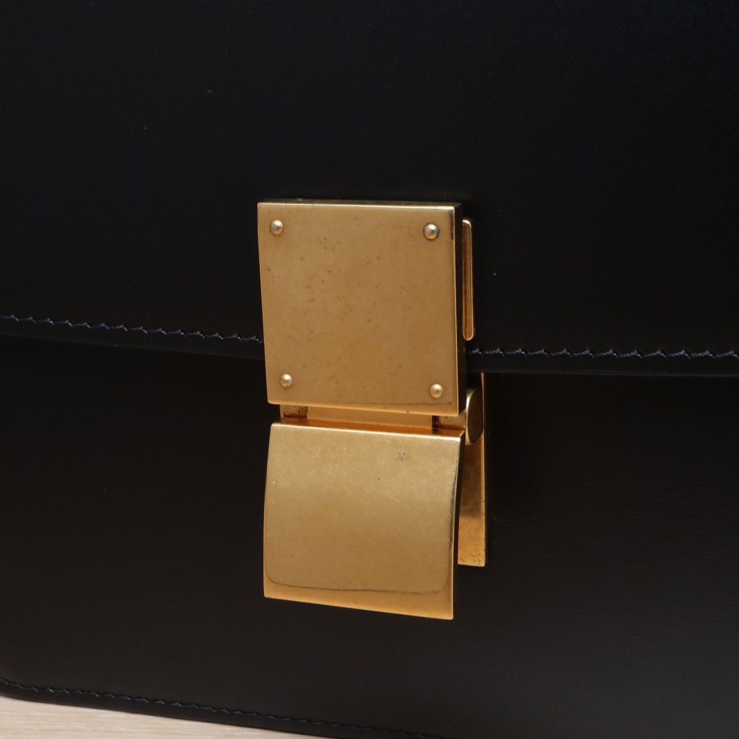 *CELINE Classic Box Medium Size-Hana Vintage
