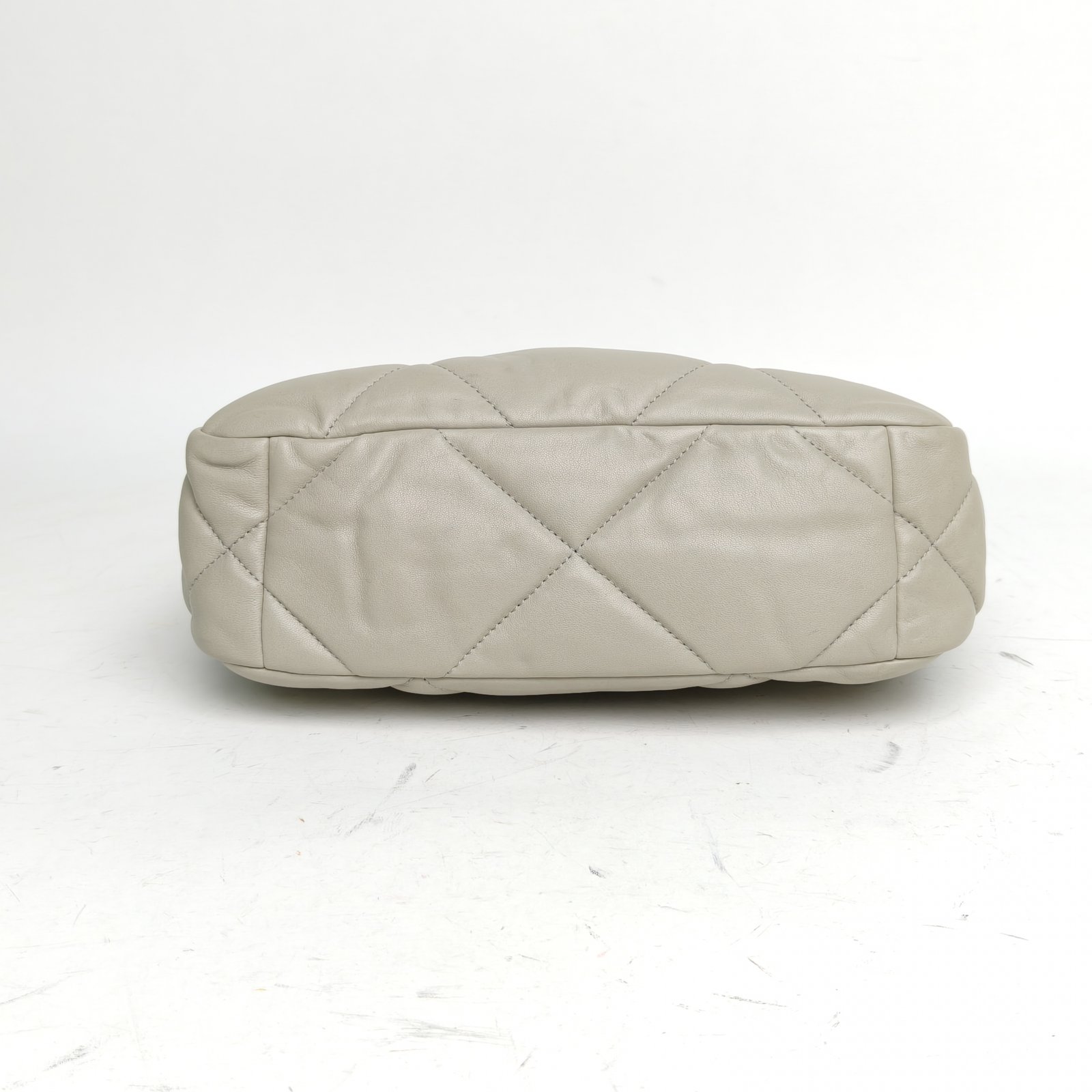 CHANEL 19BAG Flap Bag, Small, 26cm-Hana Vintage