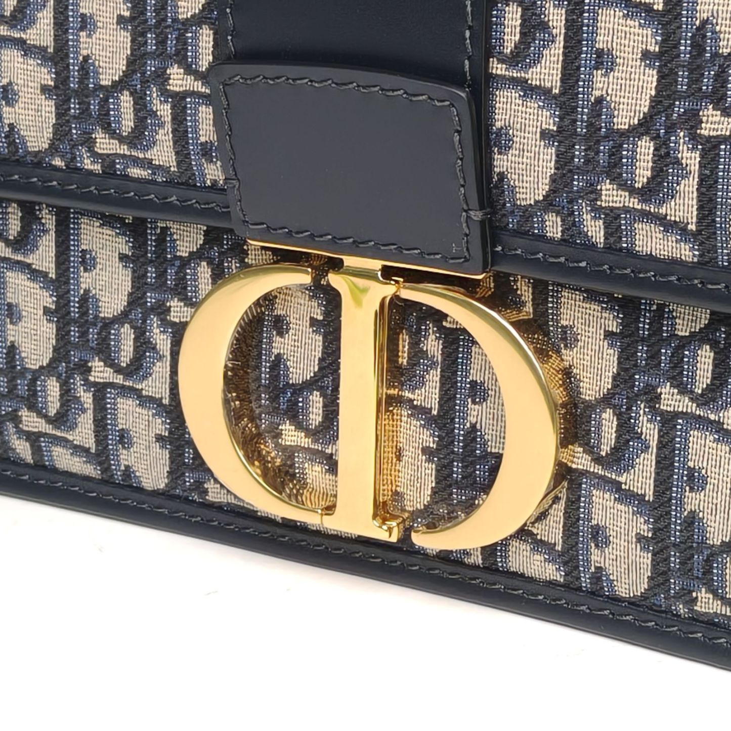*DIOR 30 Montaigne Chain Shoulder Strap Medium Size 25-Hana Vintage