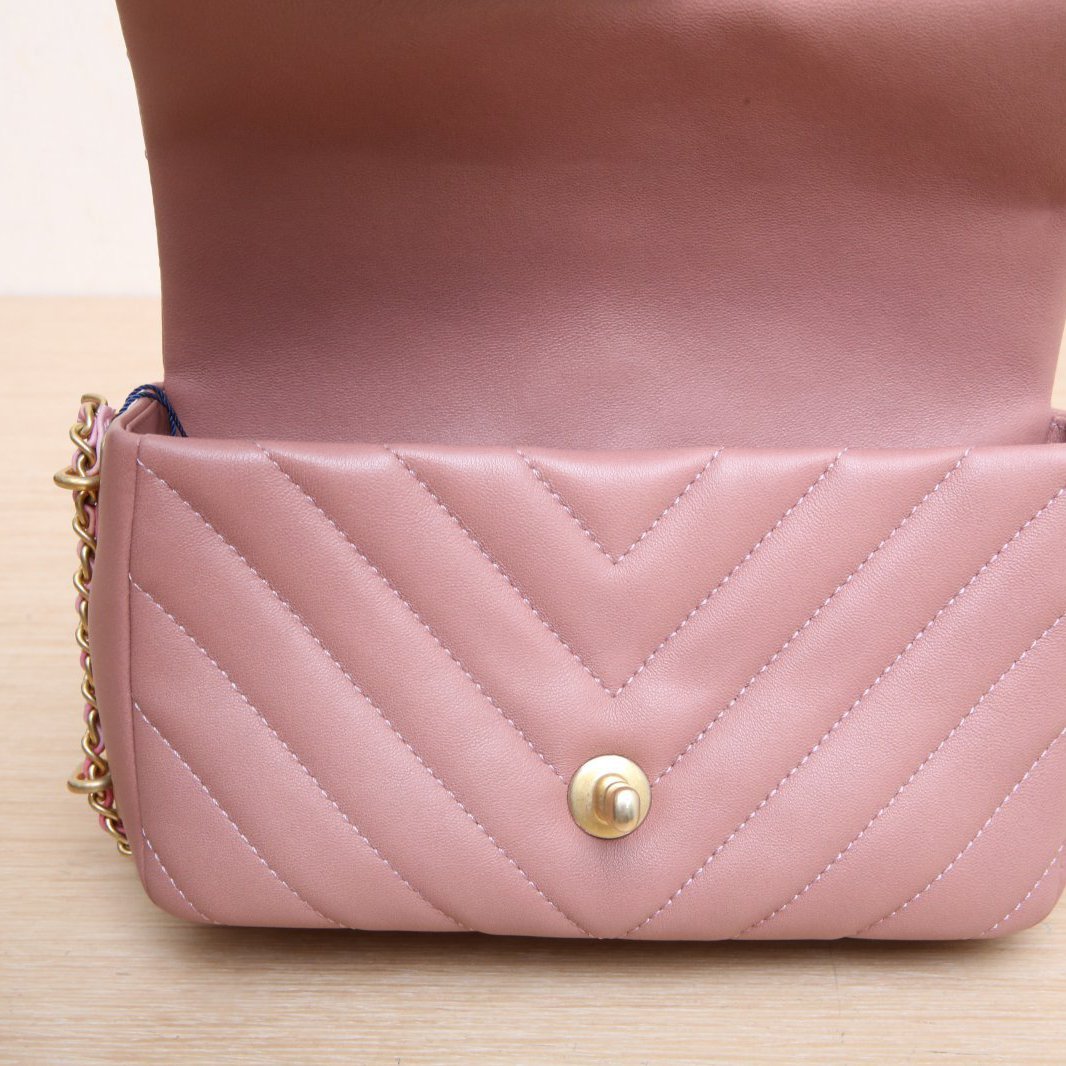 *CHANEL Beige Pink 2018 Gold Hardware CF Flap Bag Large Mini Piped Chain Tie-dyed Leather Threaded Chain-Hana Vintage