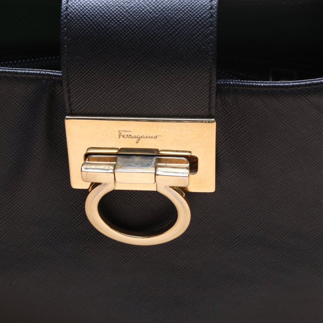 *Salvatore Ferragamo Black Cross-grain Horsehoe Buckle Shoulder Bag-Hana Vintage