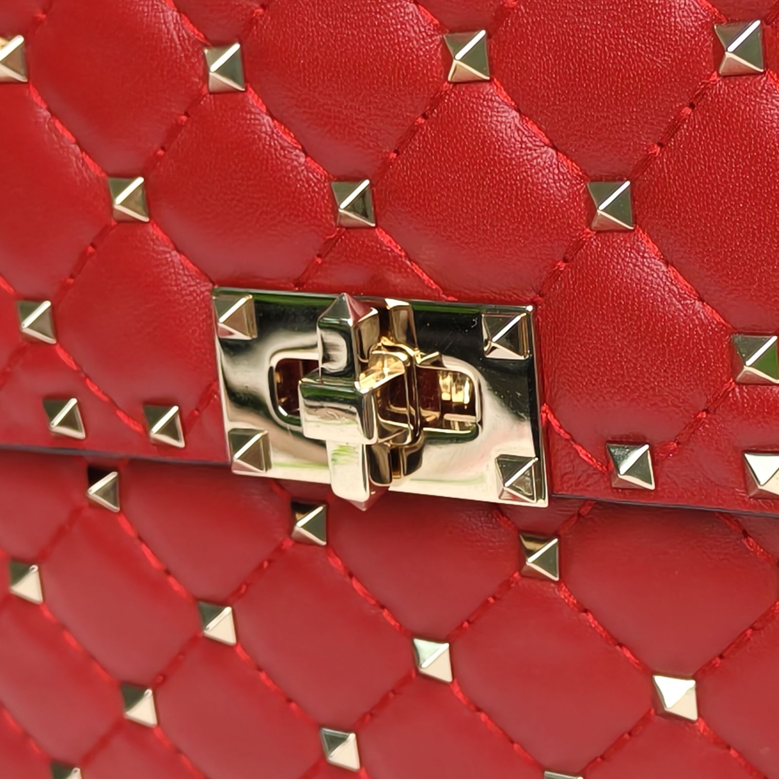 *VALENTINO Red Gold Hardware Stud Chain Bag Shoulder Bag-Hana Vintage