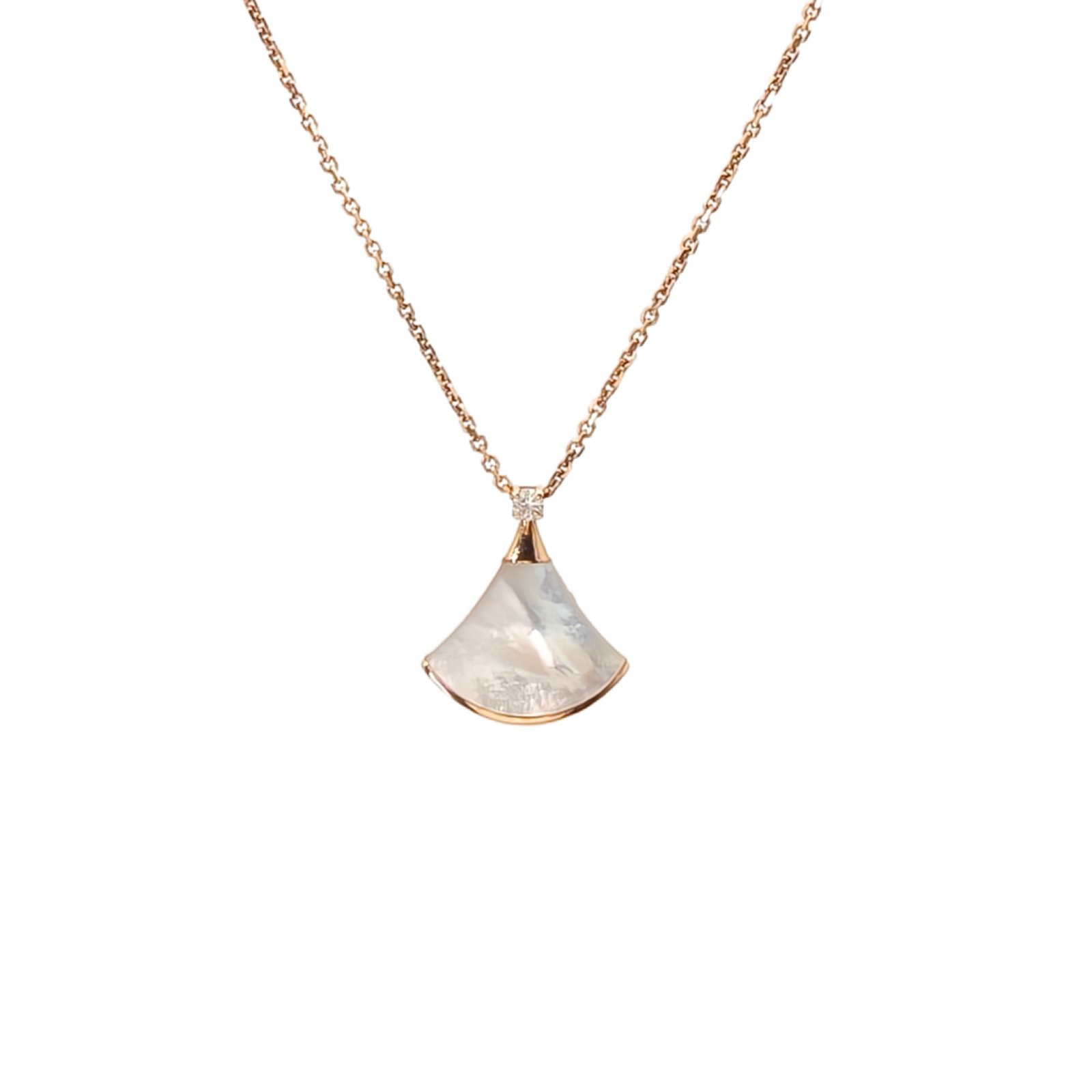 BVLGARI DIVAS DREAM Mother of Pearl Single Diamond 18K Gold Necklace 18K Rose Gold,Diamond-Hana Vintage