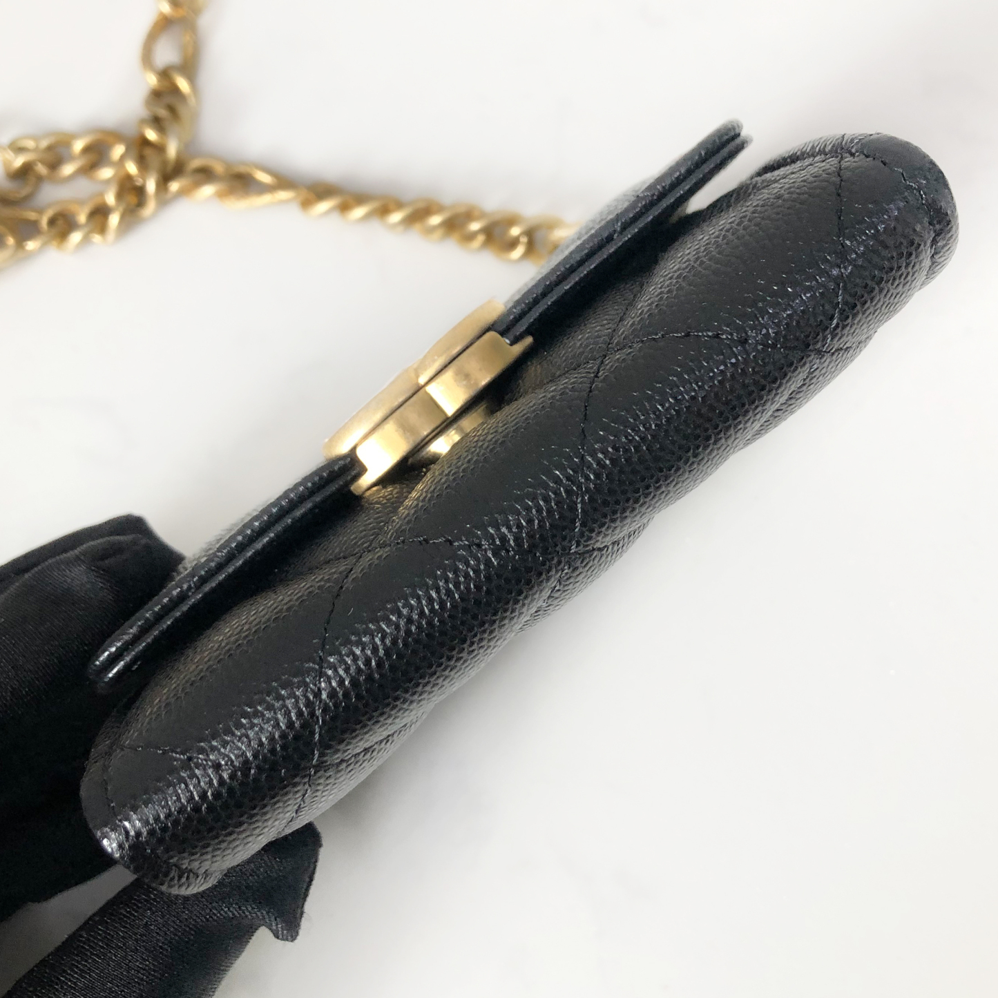 CHANEL Chain Card Holder AP2335