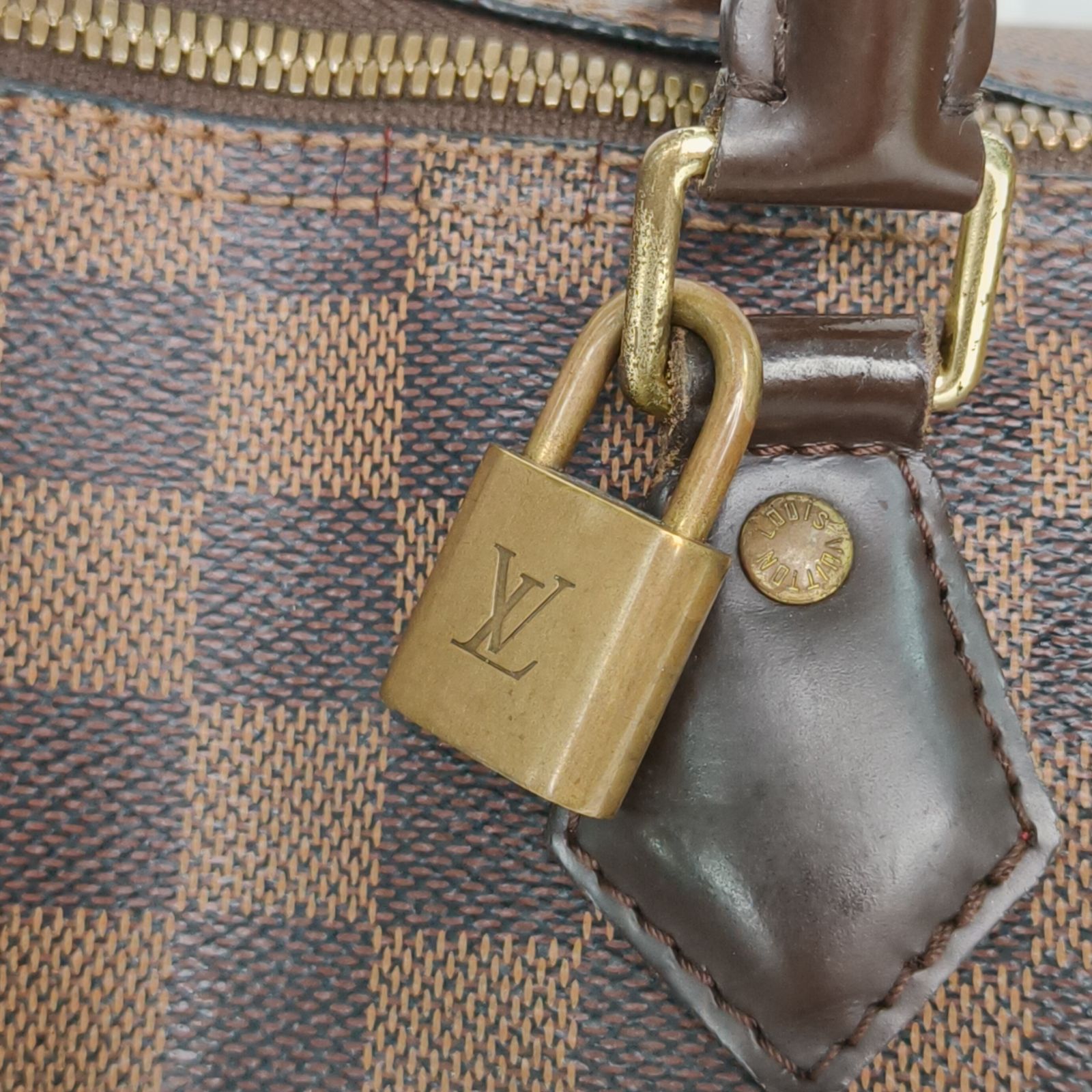 *LOUIS VUITTON Speedy 30 with Shoulder Strap-Hana Vintage