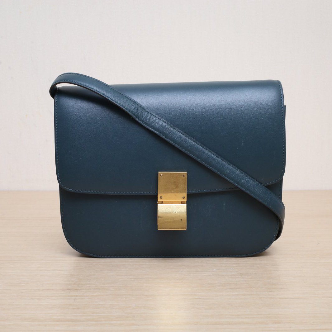 *CELINE Classic Box Medium Size-Hana Vintage
