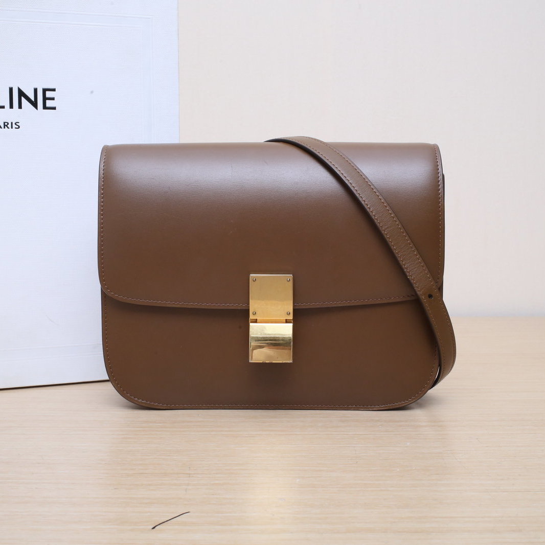 *CELINE Classic Box Medium Size-Hana Vintage