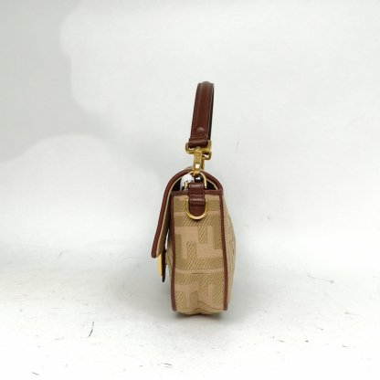 *FENDI Baguette bag Medium Size-Hana Vintage