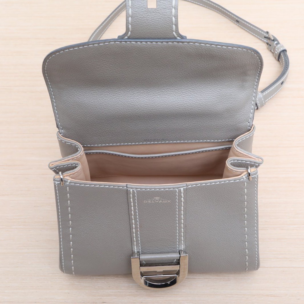 DELVAUX Brillant Mini 20 Exterior Stitching