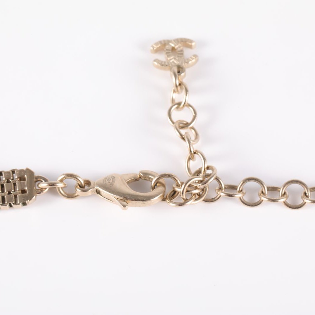 CHANEL 22P Gold Coin Necklace Choker Alloy-Hana Vintage
