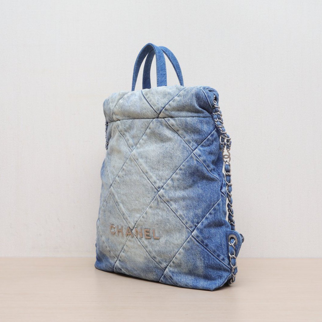 *CHANEL 22Bag Backpack with Handle, Small Size, 29cm-Hana Vintage