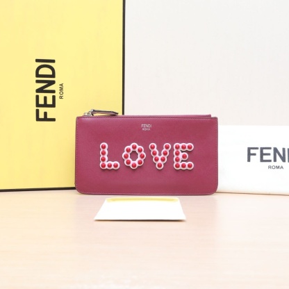 FENDI Fuchsia Valentine's Day love wallet