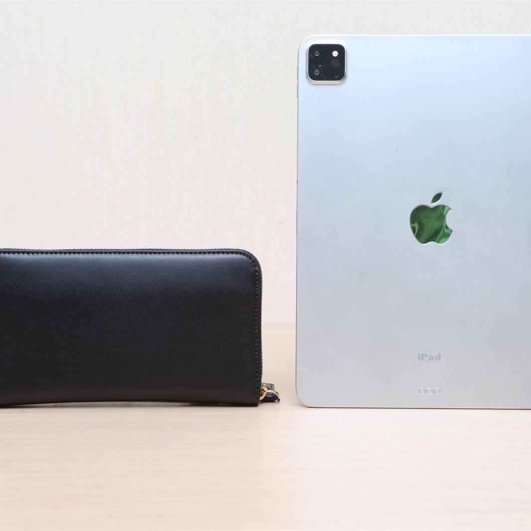 FENDI Black Studded Wallet