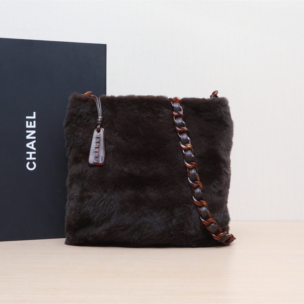 *CHANEL Brown  1999 Black Hardware Vintage Rabbit Fur and Tortoise Shell Medium Crossbody Bag 30*30-Hana Vintage
