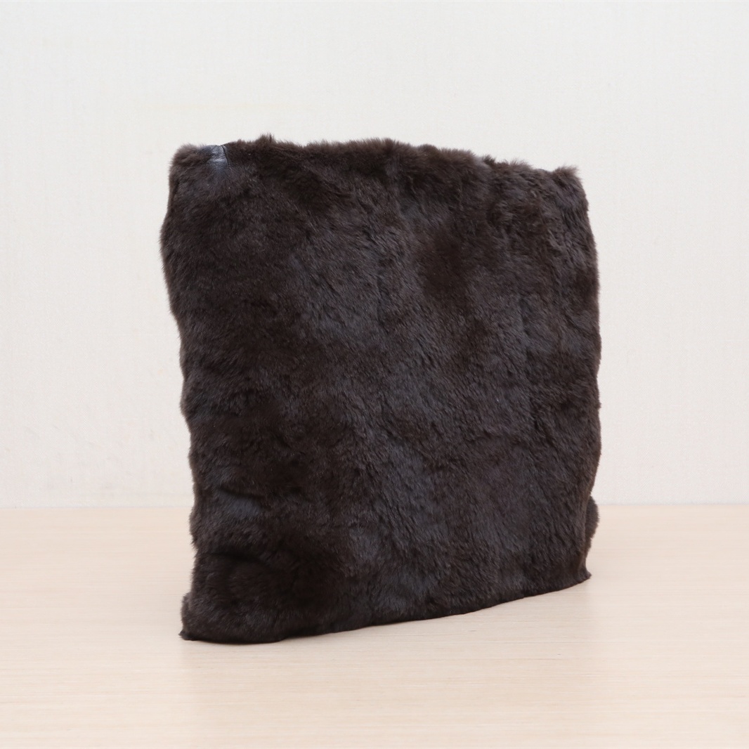 *CHANEL Brown  1999 Black Hardware Vintage Rabbit Fur and Tortoise Shell Medium Crossbody Bag 30*30-Hana Vintage
