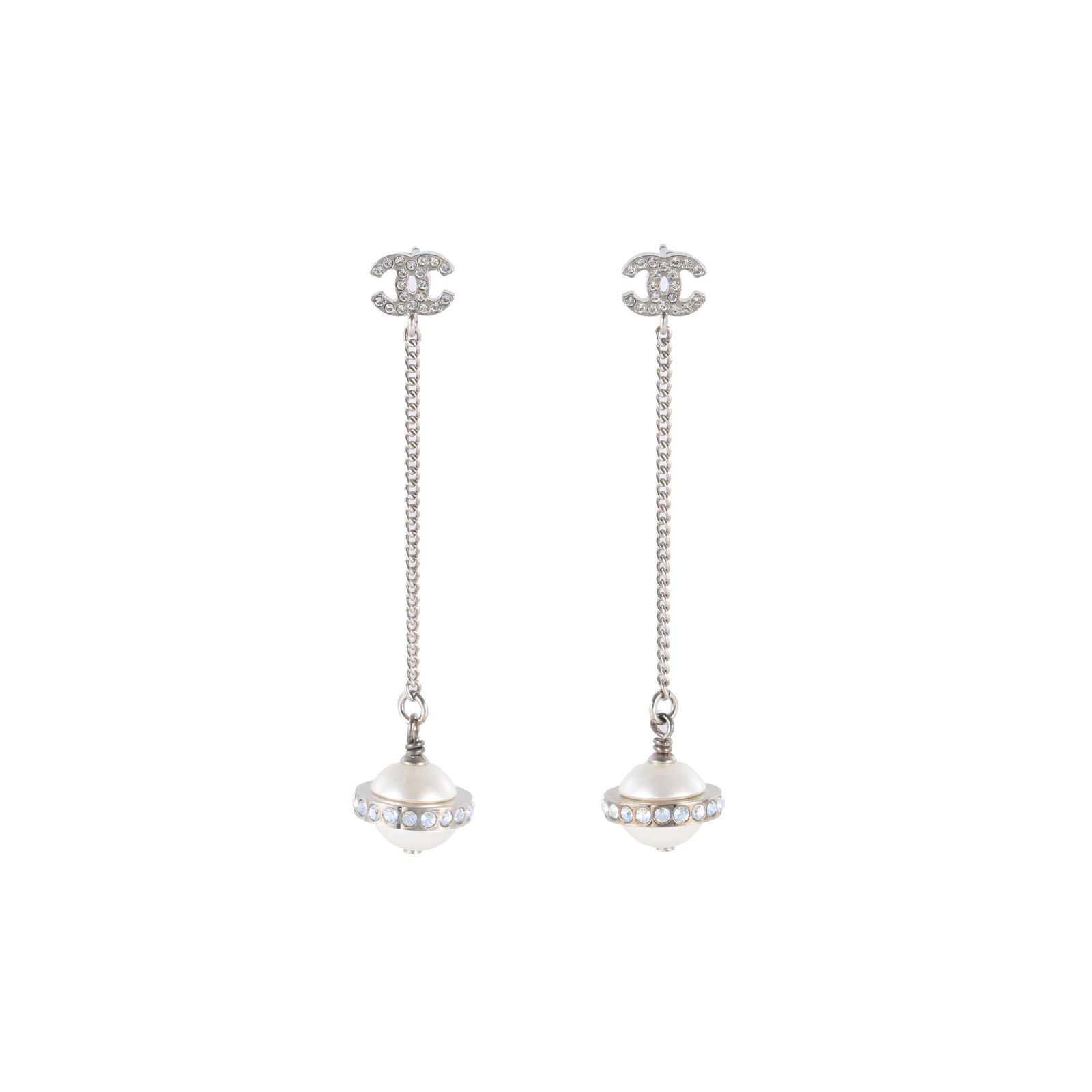 CHANEL 17K Double C Long Earrings Alloy-Hana Vintage