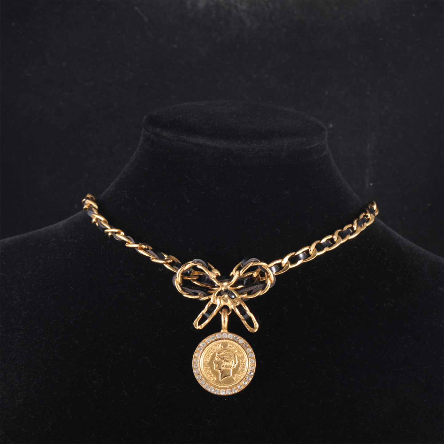 CHANEL Vintage Gold Coin Portrait Bow Chocker Necklace Alloy-Hana Vintage