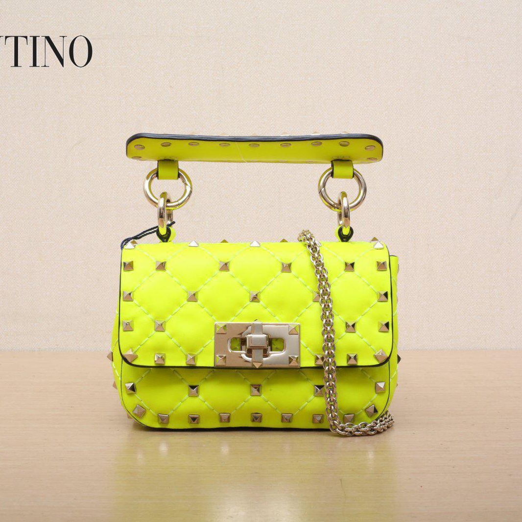 *VALENTINO ROCKSTUD SPIKE Ultra Mini 1997 Chain Handbag-Hana Vintage
