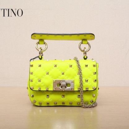 *VALENTINO ROCKSTUD SPIKE Ultra Mini 1997 Chain Handbag-Hana Vintage