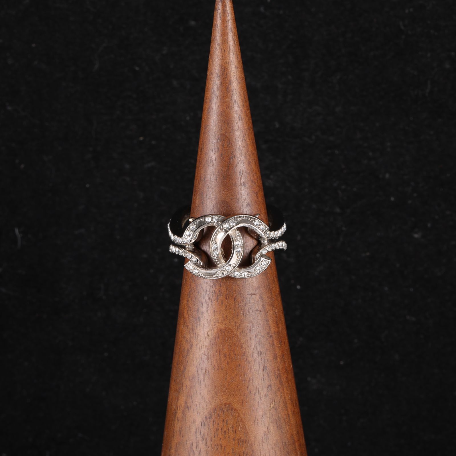 CHANEL 12A Double C Rhinestone Ring 52 Alloy-Hana Vintage