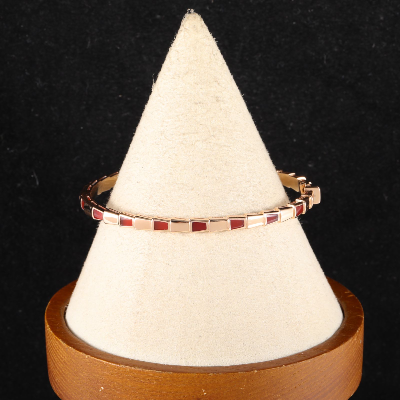 BVLGARI Rose gold Serpenti Viper collection inlaid narrow snake bone bracelet Size M 18K 18K Rose Gold-Hana Vintage
