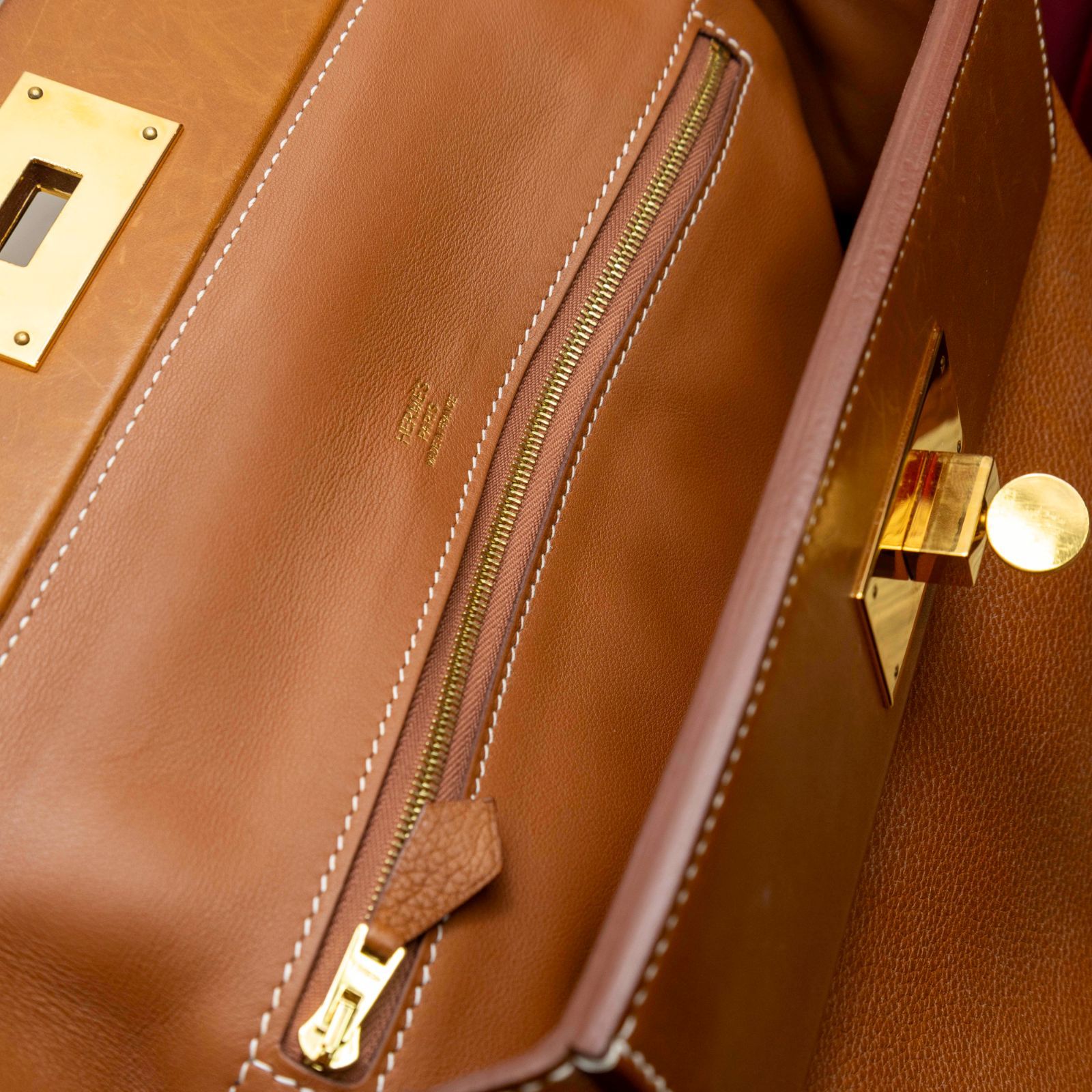 HERMES Hermes 2424 Saddle Leather C STAMP