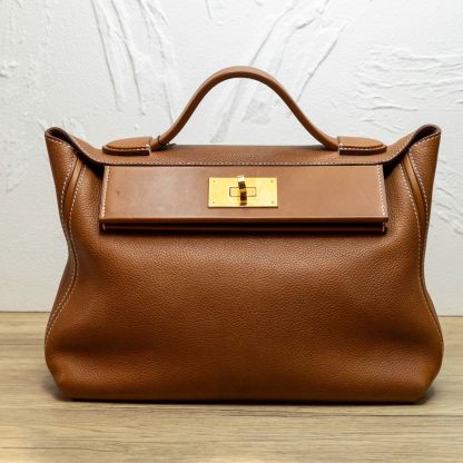 HERMES Hermes 2424 Saddle Leather C STAMP