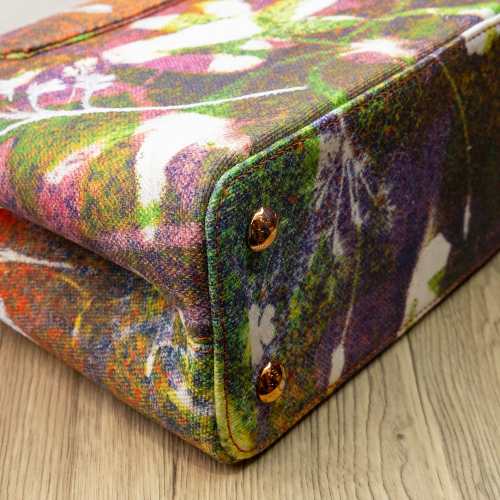 LOUIS VUITTON LV capucine Artist Collaboration Creation