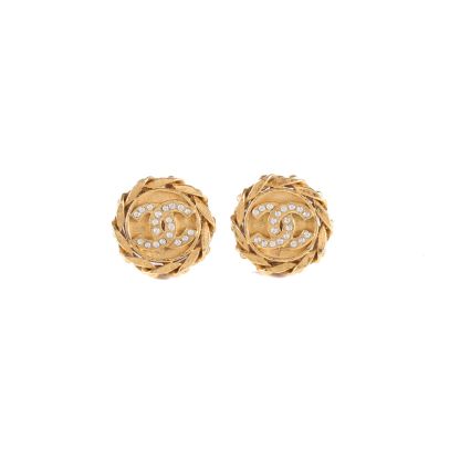 CHANEL 23 Vintage Double C Circle Clip-on Earrings Alloy-Hana Vintage