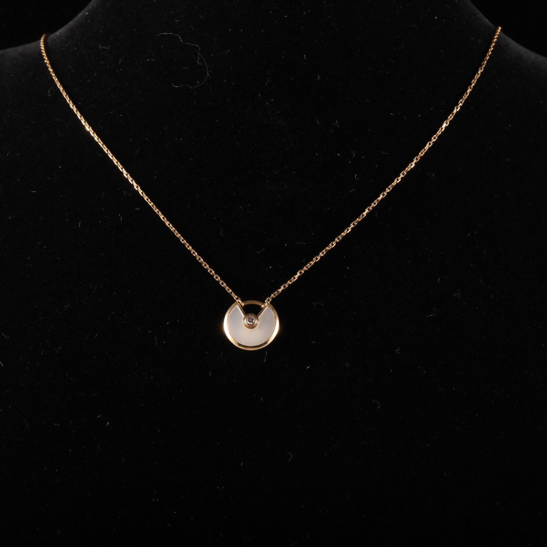 CARTIER AMULETTE Pendant Small Model 18K Gold,Diamond,Mother of Pearl-Hana Vintage