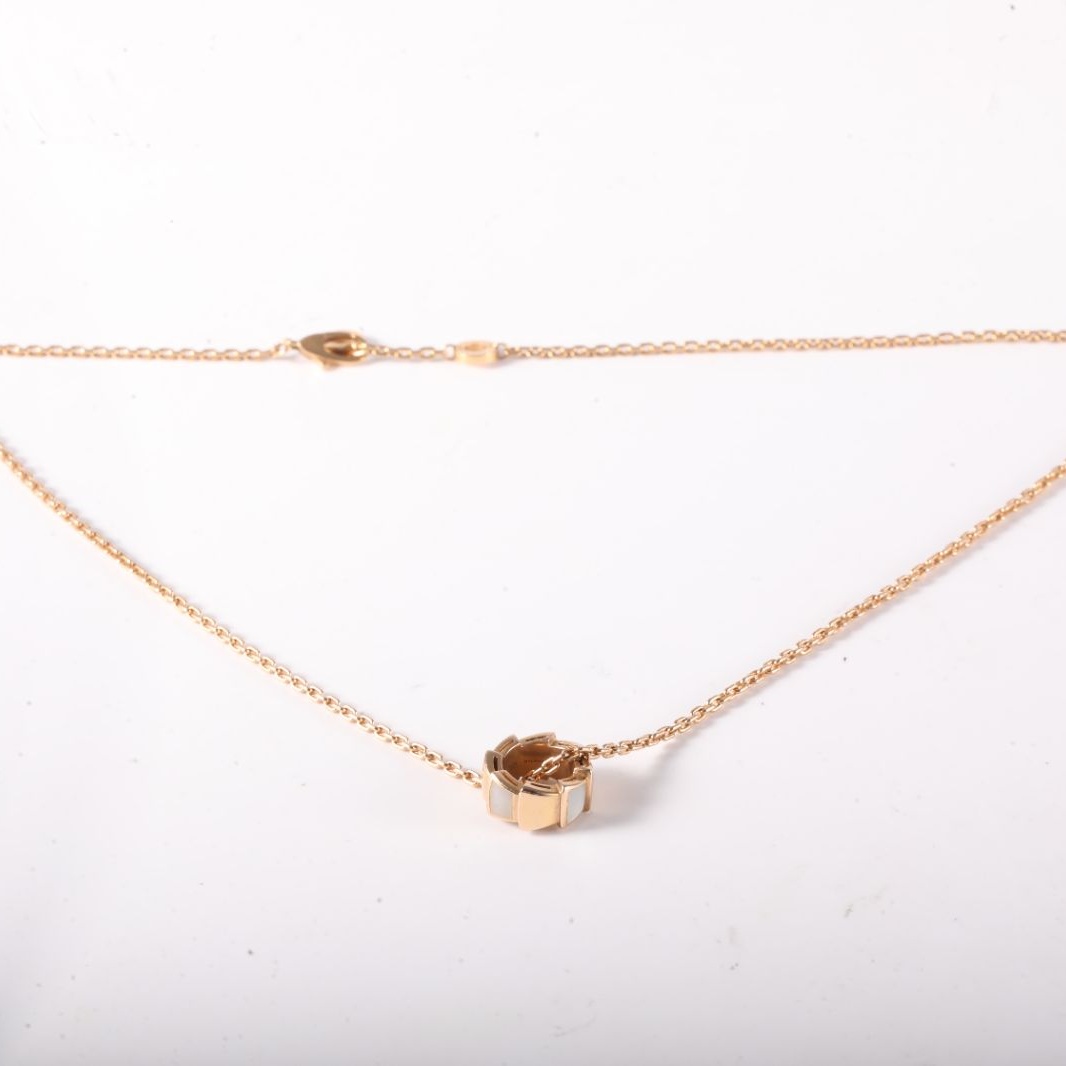 BVLGARI Rose Gold Serpanti Snake Bone Necklace 18K 18K Rose Gold,Mother of Pearl-Hana Vintage