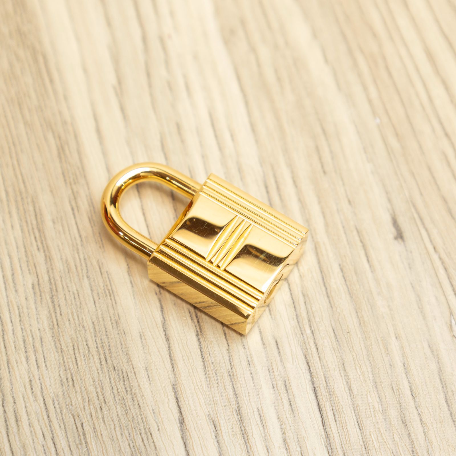 HERMES Birkin 35 B5 Frame O Ruby Red Gold Hardware