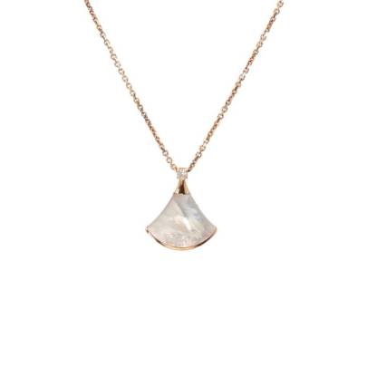 BVLGARI DIVAS DREAM Mother of Pearl Single Diamond 18K Gold Necklace 18K Rose Gold,Diamond-Hana Vintage
