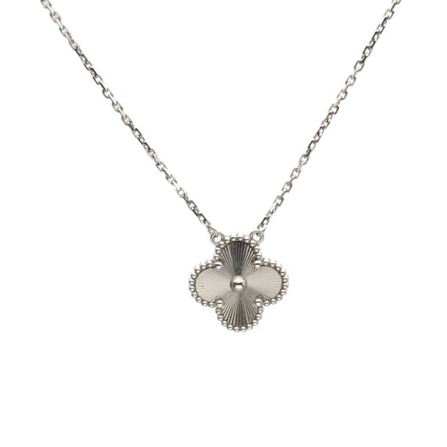 VAN CLEEF&ARPELS Vintage Alhambra Medium Single Flower Necklace Laser Engraving 18K White Gold-Hana Vintage