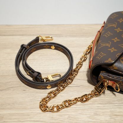 LOUIS VUITTON Metis Pochette East West Crossbody Bag