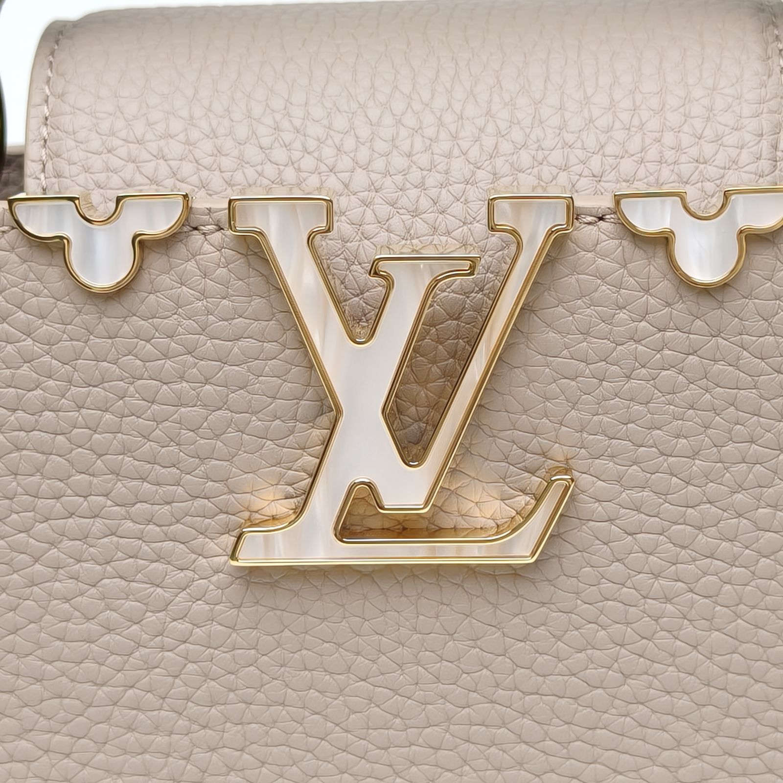 *LOUIS VUITTON Capucines Mini 21-Hana Vintage