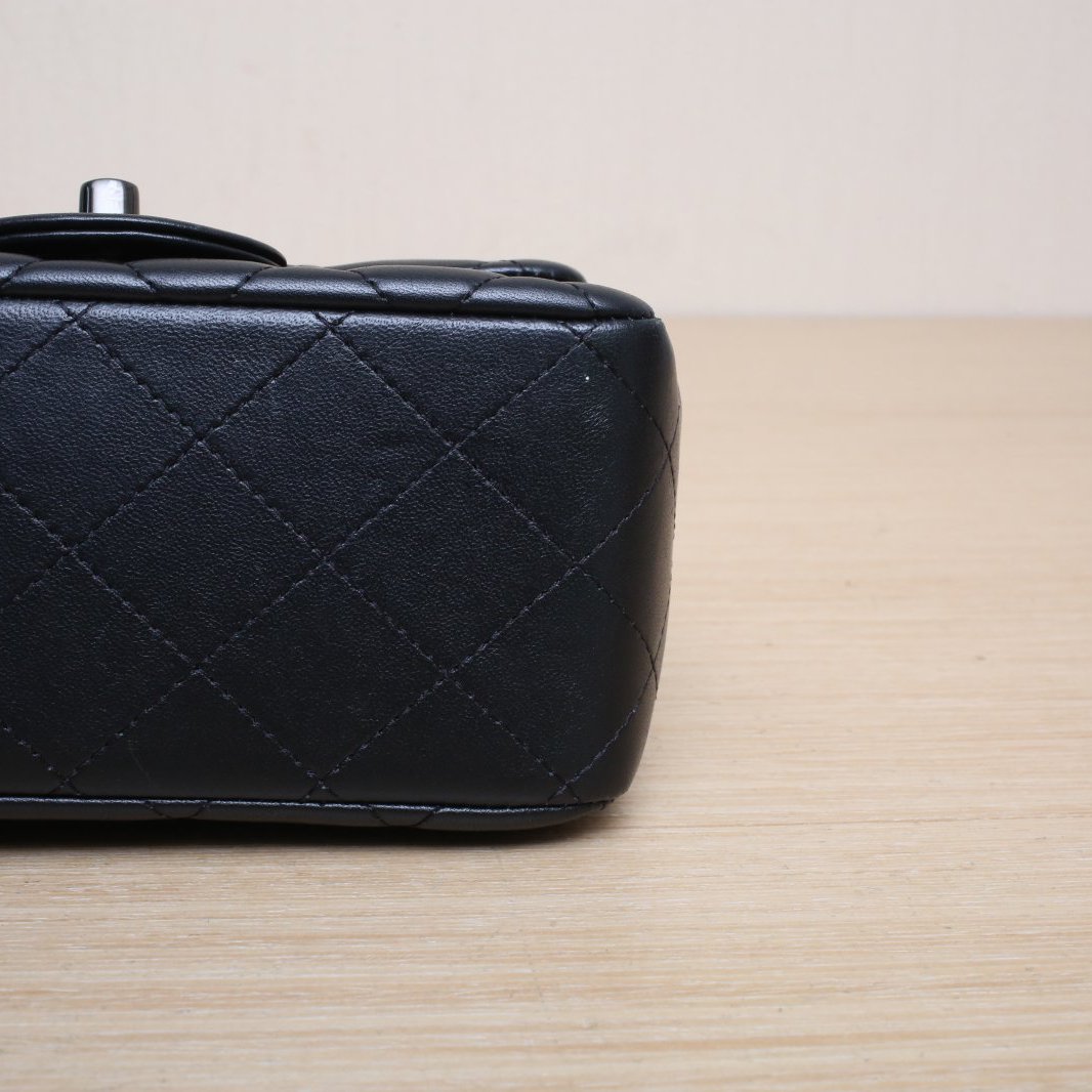 CHANEL CF flap bag, Square Bag, 17cm