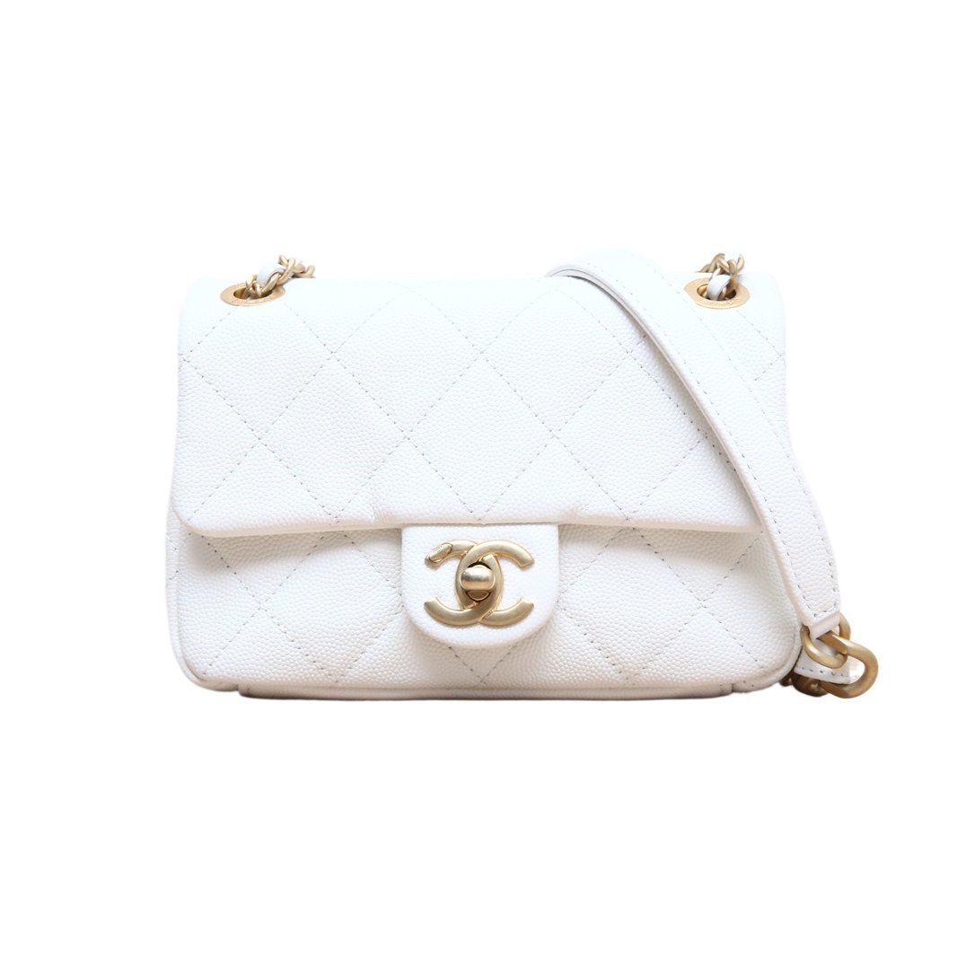 CHANEL 24S Square Clutch 17CM